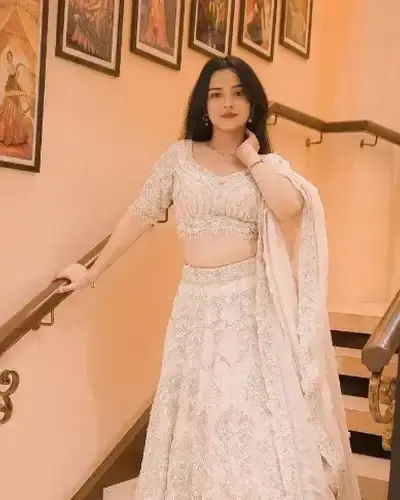 Escort Khandala